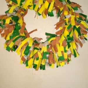 #28 John Deere Green Round Fabric Wreath